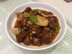 胡辣羊蹄-巴扎美食·新疆菜·西域歌舞表演餐厅(新疆大厦店)