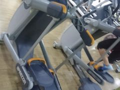 -立峰超越健身中心(先天下店)