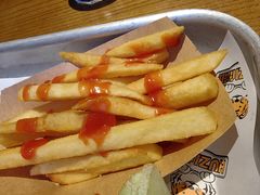 -HUZI虎滋精酿餐吧(京西大悦城店)