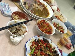 -老游独一佳湘菜馆(高新四路店)
