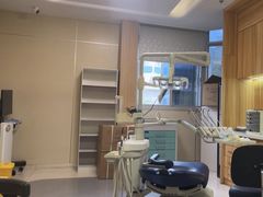 -上海仁爱医院口腔科 · 种植