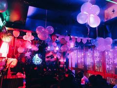 -無名记忆Music Bar夜景怀旧酒吧