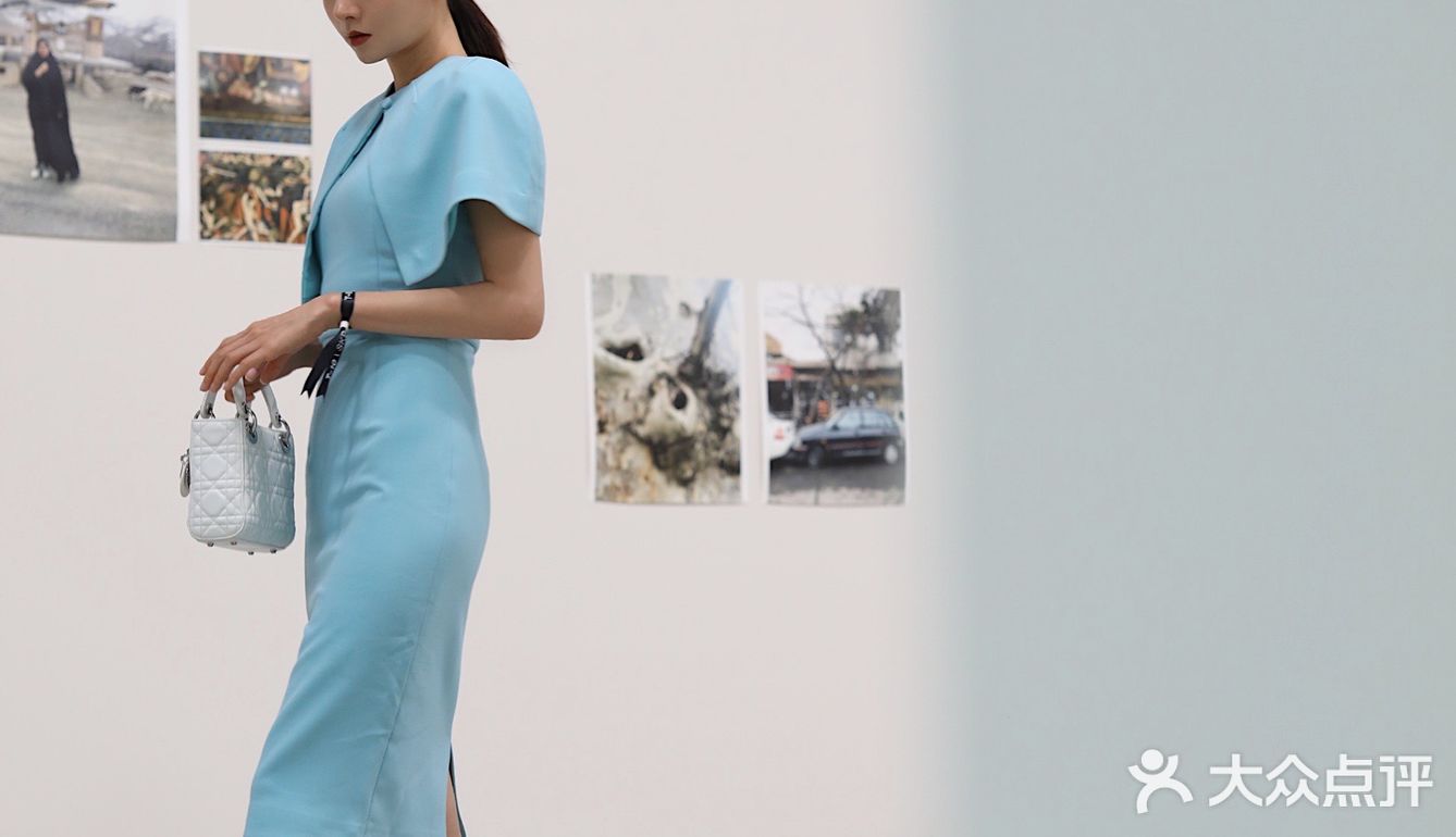 免费看展快乐似神仙