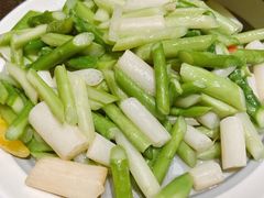 芦笋炒藕带-上名堂·鱼头好吃(体育场路店)