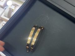 -海星奢选二手奢侈品手表包包鉴定回收寄卖(墨玉南路店)
