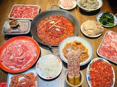 -萍姐火锅·公路夜市(武汉首店)