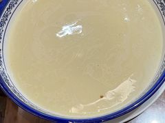 -香麒园·过桥米线·南湖雅宴