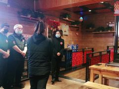 -管氏翅吧(护国寺店)