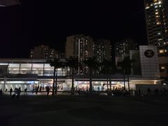 -东荟城名店仓