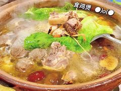 -威邵鸡煲(西华路总店)