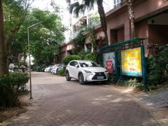 -星桂园-停车场