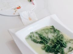 -五谷芳乳鸽王(海景店)