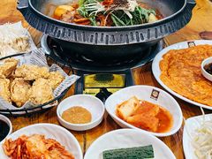 -喇喇排骨火锅·传统韩式脊骨汤(望京西园总店)