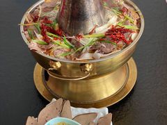 -撒拉人家.酸菜牦牛肉火锅