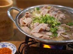 跷脚牛肉小锅-肖四女乐山跷脚牛肉(世博源店)