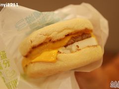 DSC_0091-麦当劳(总统大酒店店)