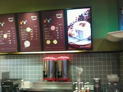 -皇冠幸福里动物奶油生日蛋糕(万达店)