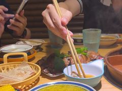 -洱火云南酸菜牛肉火锅(石景山当代商城店)