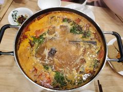 贵州凯里酸汤鱼火锅-贵凤凰贵州米粉(五道口店)