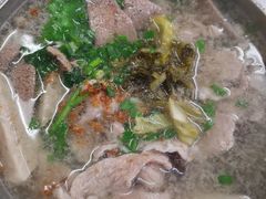 粿条汤-广场正宗原汁薏米店