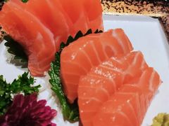 三文鱼刺身-山上下日本料理(万象城店)