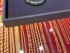 -恒一珠宝·回收黄金钻石奢侈品(灵岩南路店)