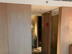 -上海佘山世茂艾美酒店