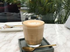 -UNI UNI(环亚凯瑟琳店)