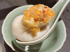 蟹黄烧卖-成隆行·蟹王府(九江路店)