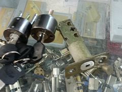 -芮明锁具钥匙批发中心(建德坊店)