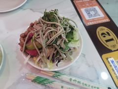 -尹记门钉肉饼(丰台站店)
