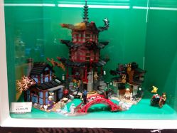 -乐高授权专卖店(朝阳大悦城店)