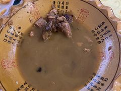 -华龙特色大骨鸡农家菜馆