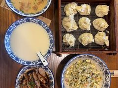 -张家巷美食(南浔店)