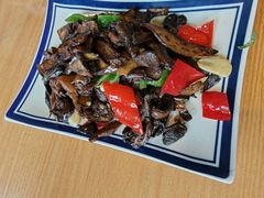 爆炒见手青-妈妈的味道(和顺古镇店)