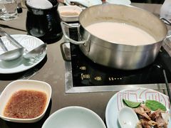 -捞王锅物料理(上海世茂广场店)