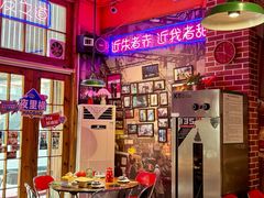 -蚝堡海鲜·威海菜·海肠捞饭·烧烤·亚洲吃蚝公司(幸福门店)