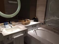 -上海中航虹桥机场泊悦酒店