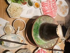 -额尔敦传统涮火锅·烧烤(鑫源山庄店)