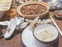 -蚝堡海鲜·威海菜·海肠捞饭·烧烤·亚洲吃蚝公司(幸福门店)