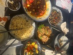 -湘力力小院·鱼汤泡饭(枫林路店)