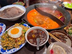 -萍姐火锅·公路夜市(武汉首店)