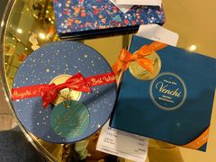 -VENCHI 闻绮(北京国贸商城店)