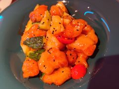 菠萝咕噜肉-阿娜尔·新疆菜(宜家荟聚中心店)