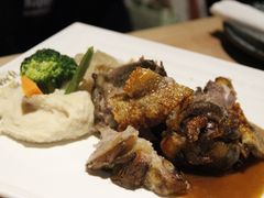 -LENBACH兰巴赫西餐啤酒坊(大连东港店)