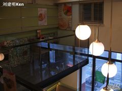 -新澳港式茶餐厅(余姚路店)