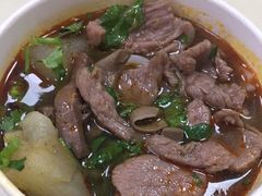 牛肉拼牛腰宽粉-江三王记牛杂馆(总店)