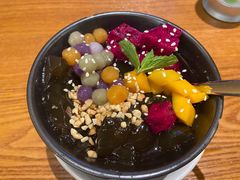 五彩冰粉-云海肴·汽锅鸡·云南菜(苏州中心店)