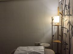 -瑶舍头疗·瑶浴·芳香热石SPA(五洲国际店)