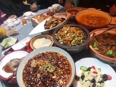 -卯火锅(人和协信店)